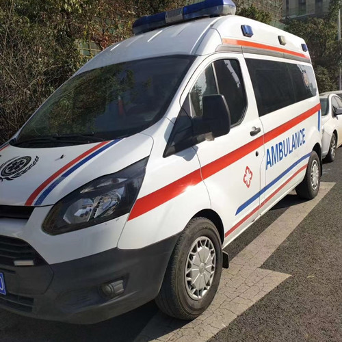 城关品质救护车出租,为您的健康出行负责