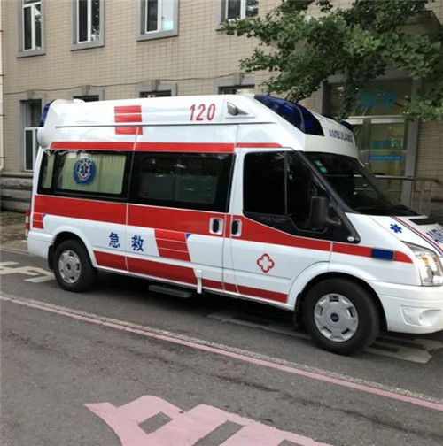 城关选择我们的救护车出租,开启安心转院之旅